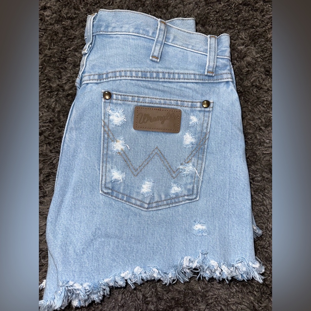 Wrangler Cowboy Cutoffs